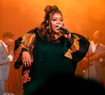 Maman Eunice Manyanga - Elombe